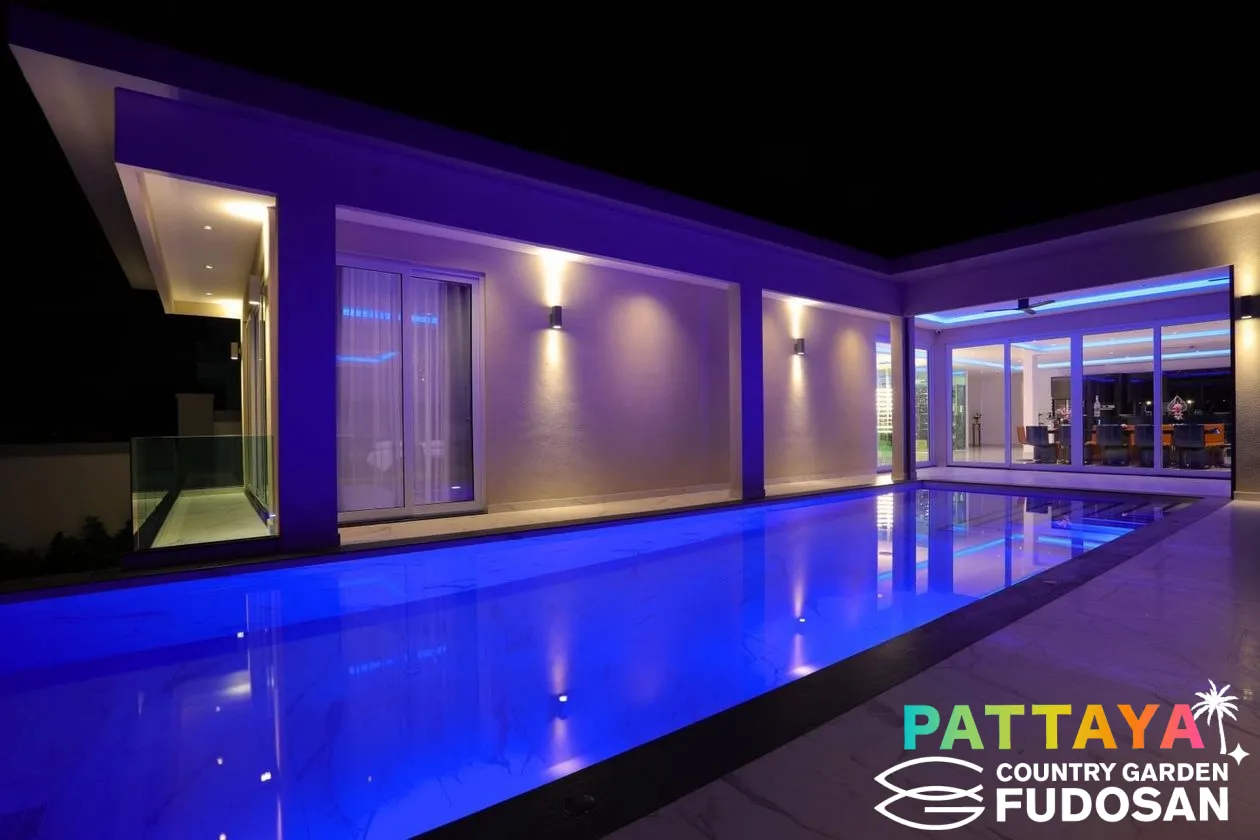 Brand New Luxury Designer Villa in Pattaya at Siam Royal View for Sale